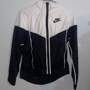 Nike black and white zip-up windbreaker